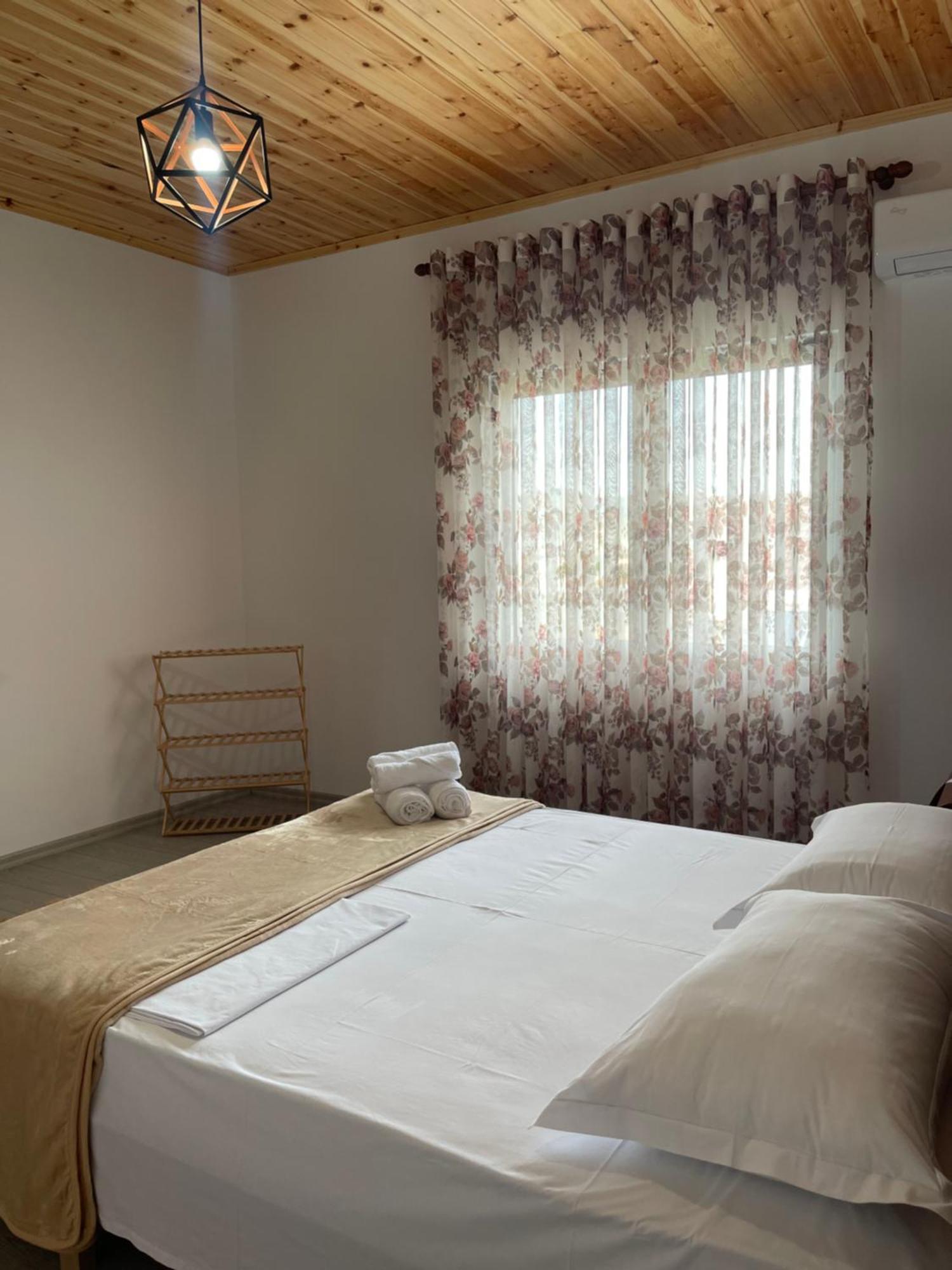 Georgemishel Guest House Berat Exterior foto