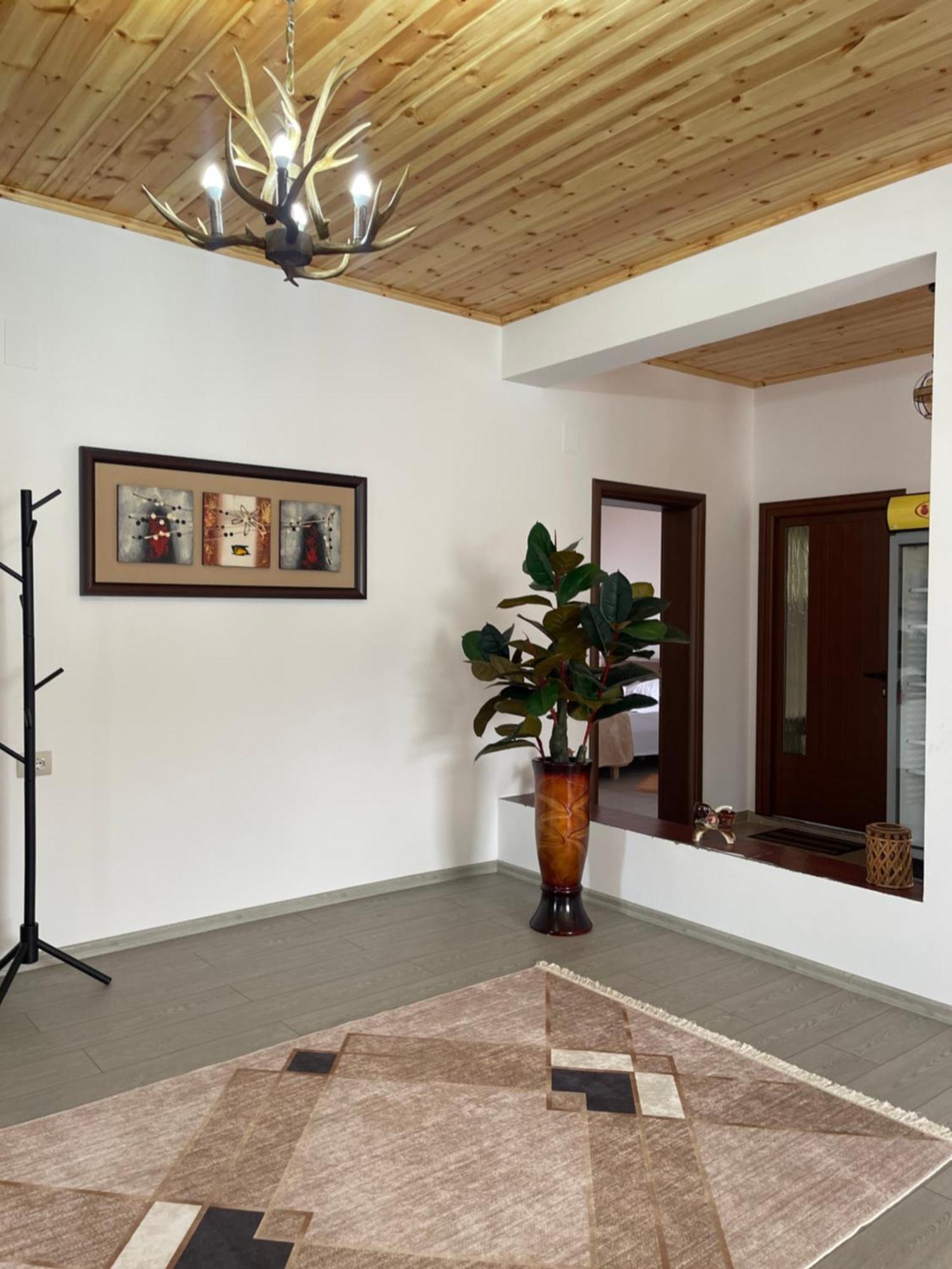 Georgemishel Guest House Berat Exterior foto